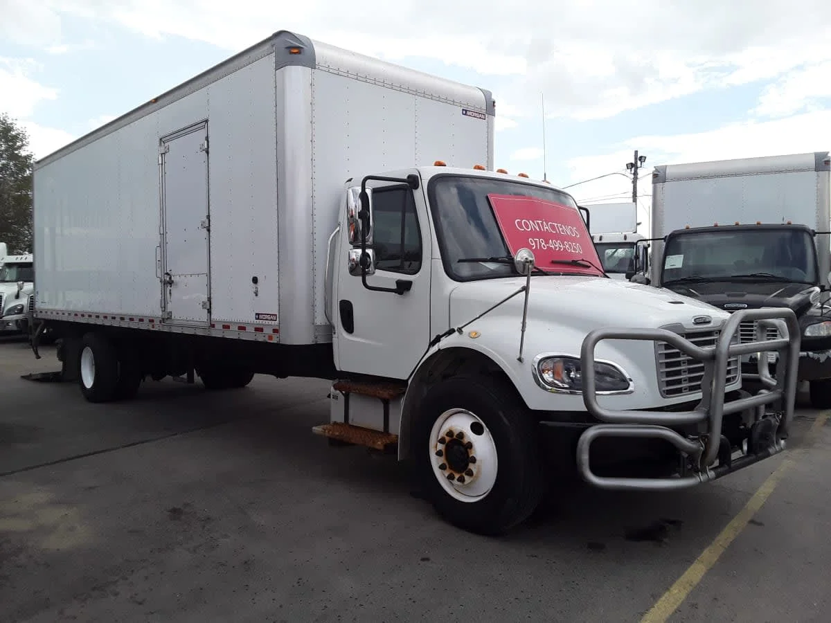 2019 Freightliner M2 106 in Salisbury, MA — photo 3