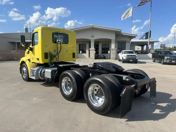 2021 Peterbilt 579 in Sealy, TX — photo 4