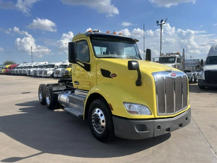 2021 Peterbilt 579 in Sealy, TX — photo 8
