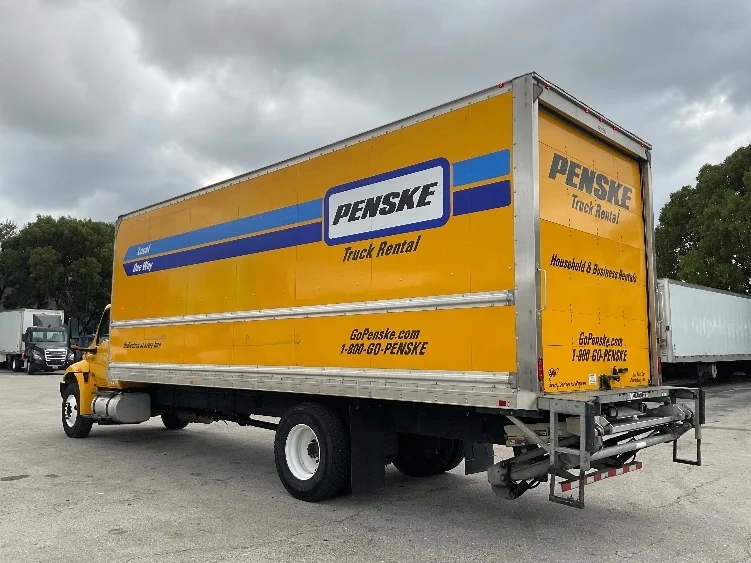 2022 International MV - image 6