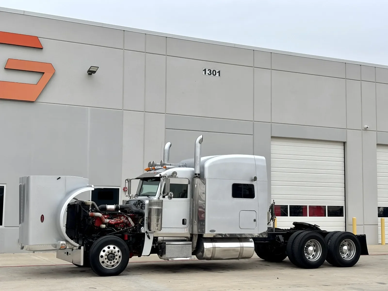 2008 Peterbilt 389 in Hutchins, TX — photo 10