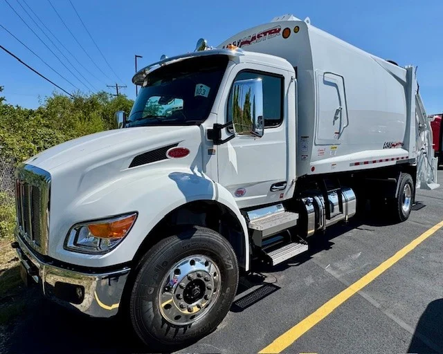 2026 Peterbilt 537