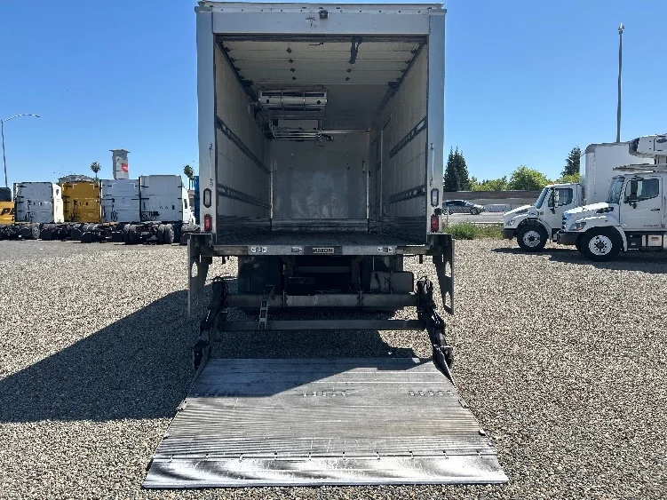 2018 Hino 338 in West Sacramento, CA — photo 9
