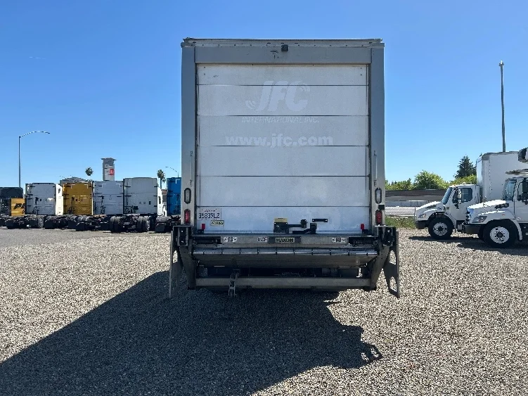 2018 Hino 338 in West Sacramento, CA — photo 7