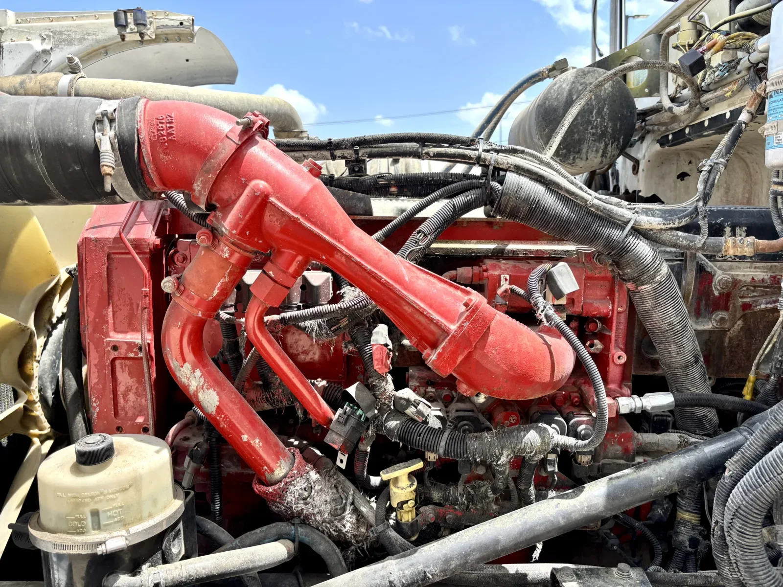 2005 Peterbilt 379 in Hutchins, TX — photo 13
