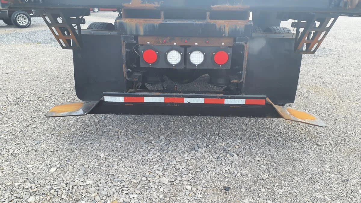 2019 Freightliner M2 106 in Birmingham, AL — photo 13