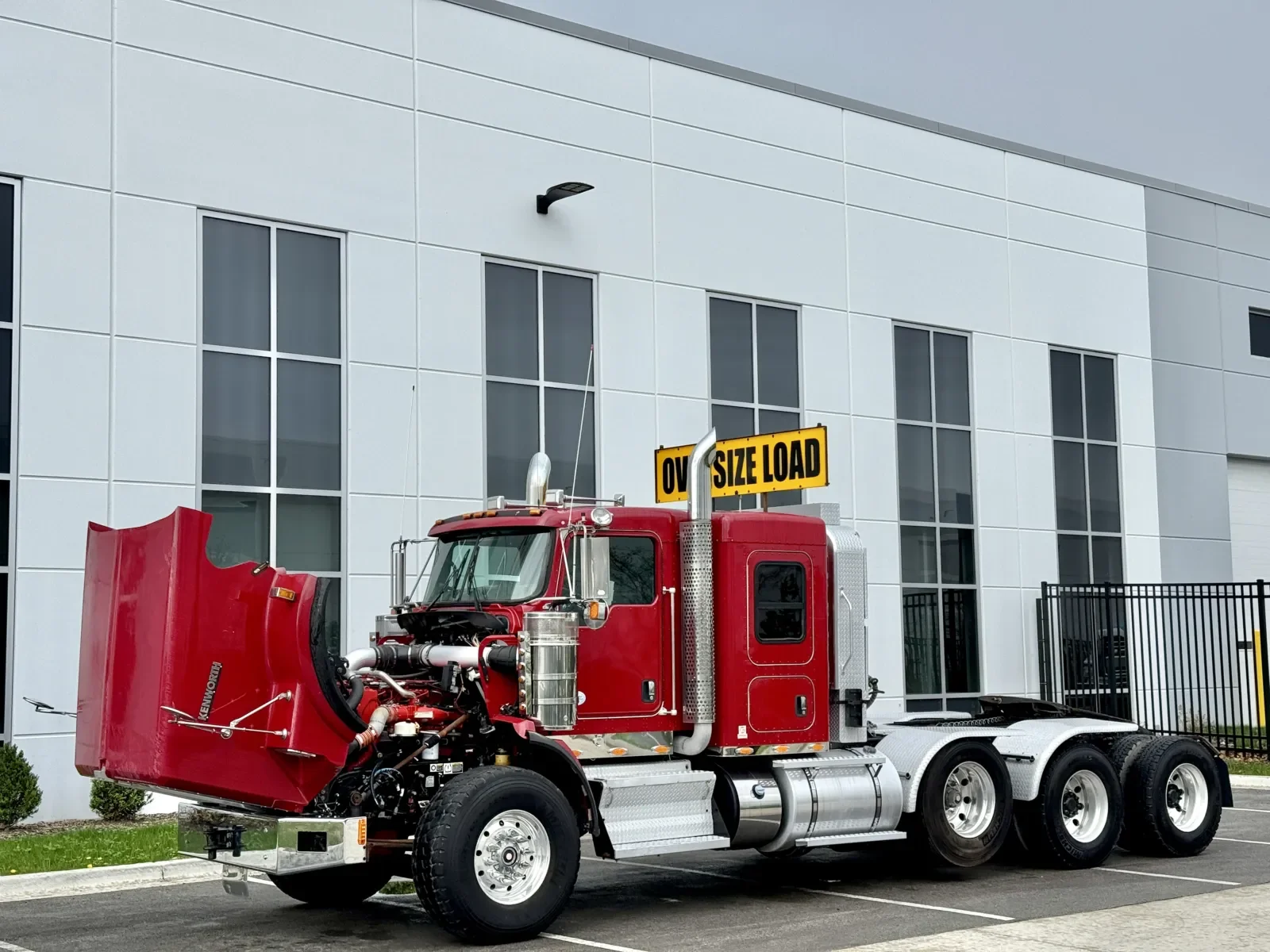 2014 Kenworth T800 in New Lenox, IL — photo 10