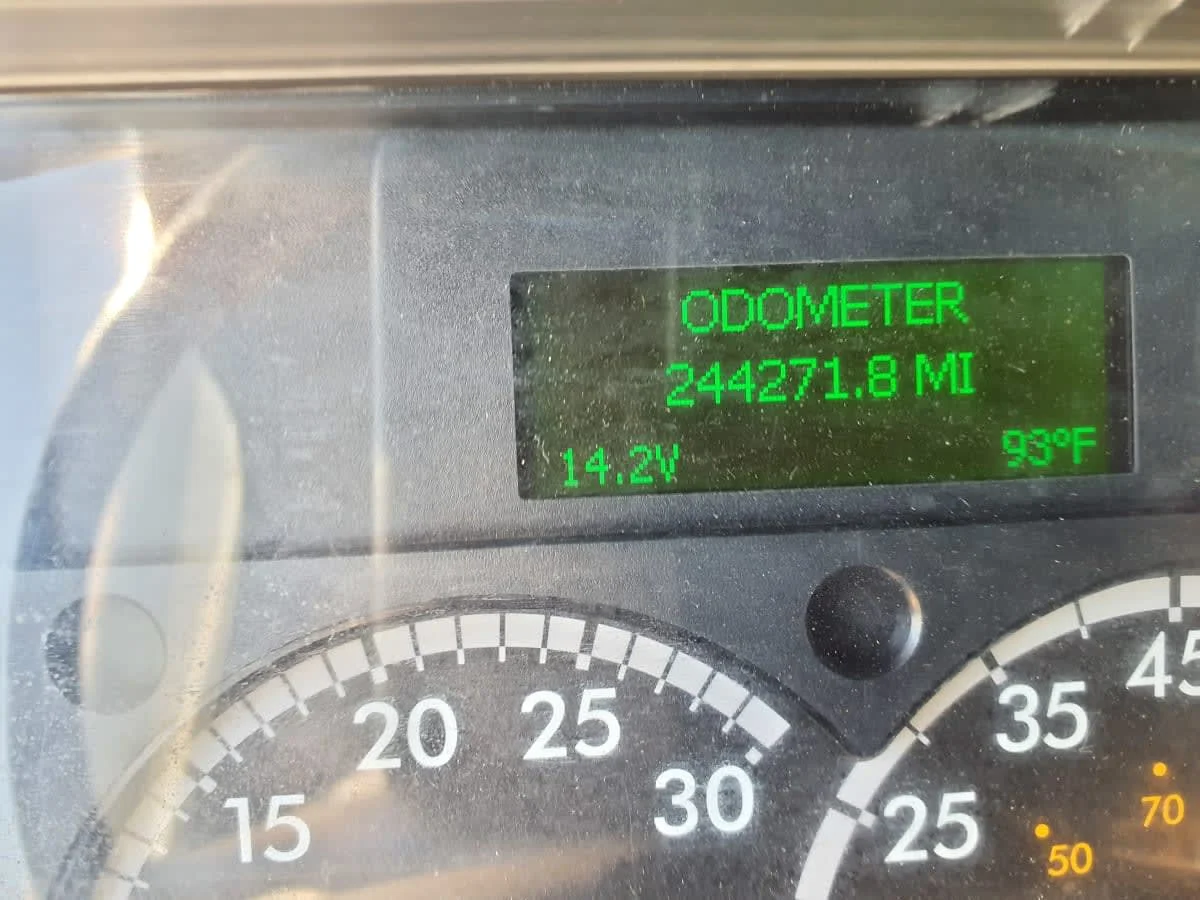 2019 Freightliner M2 106 - image 12