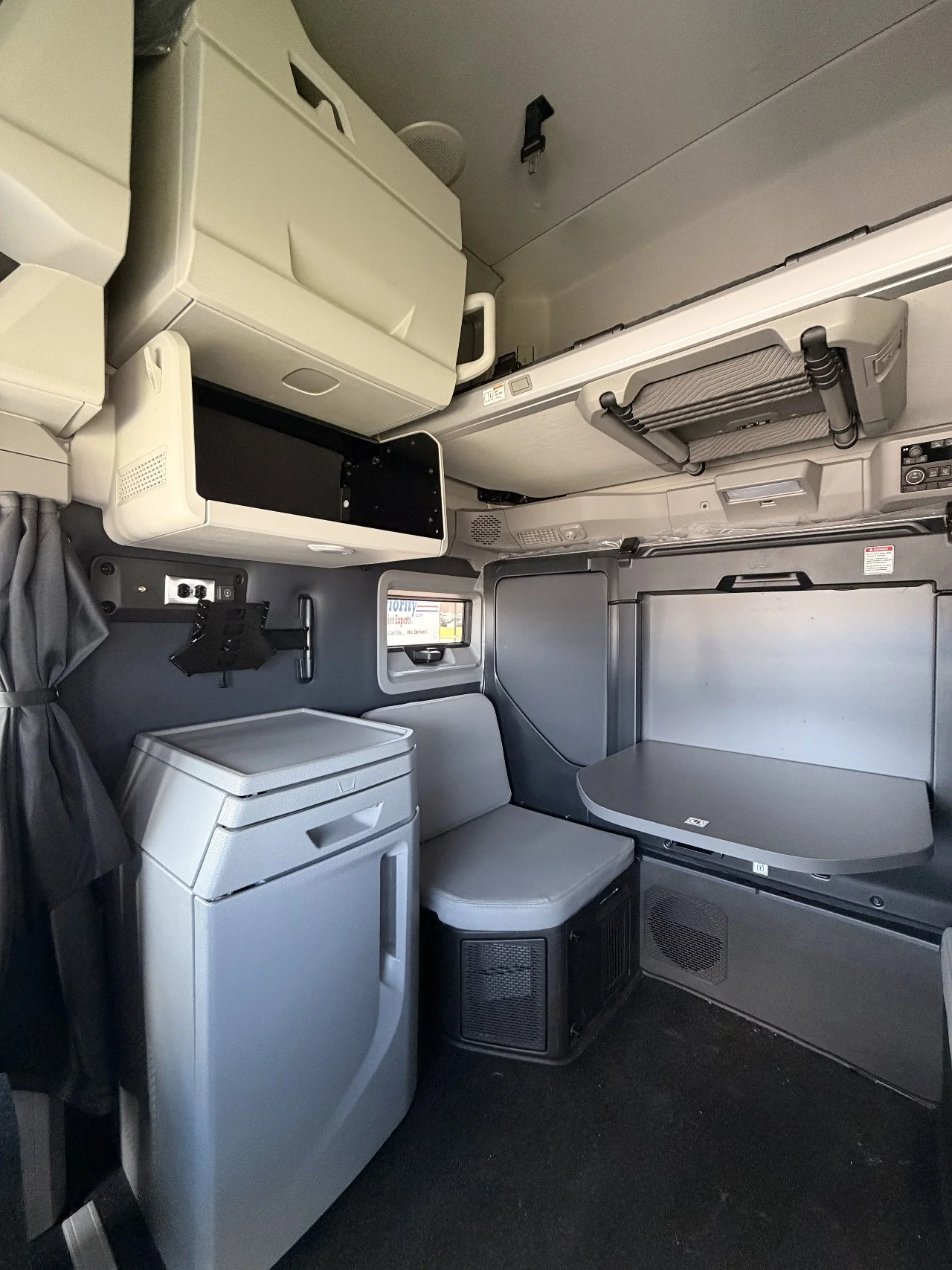 2027 Volvo in Sauk Rapids, MN — photo 10