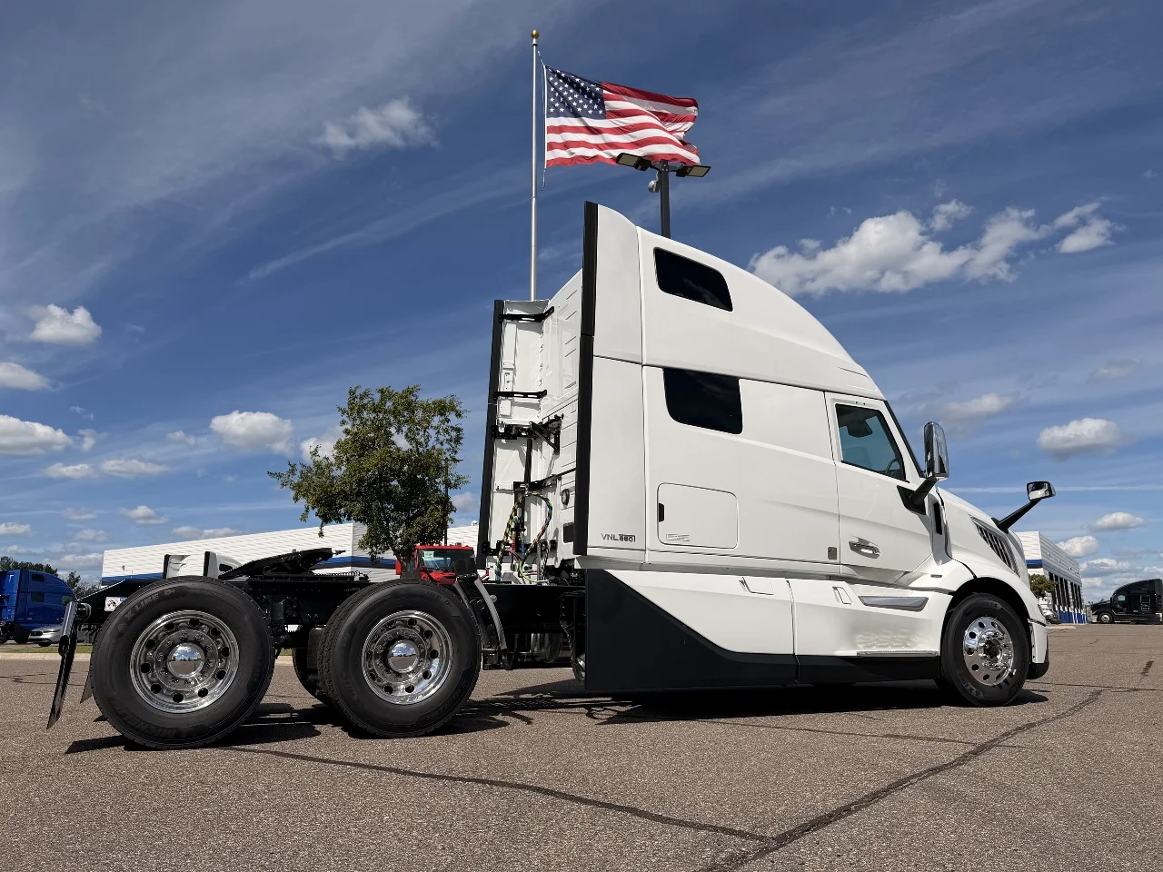2027 Volvo in Sauk Rapids, MN — photo 3