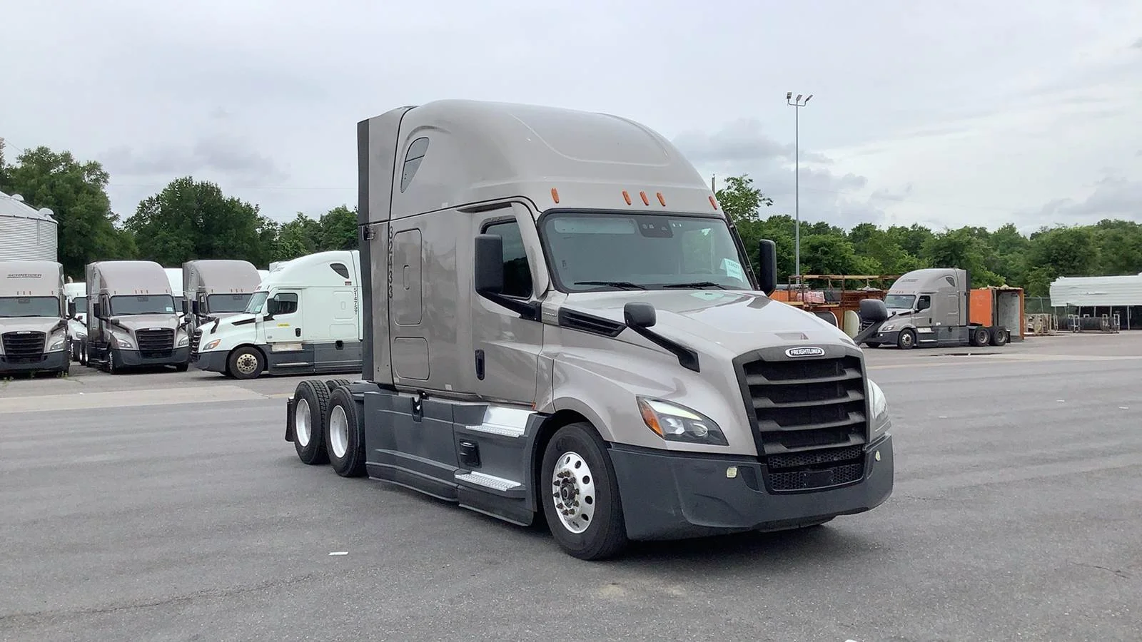 2024 Freightliner Cascadia in West Memphis, AR