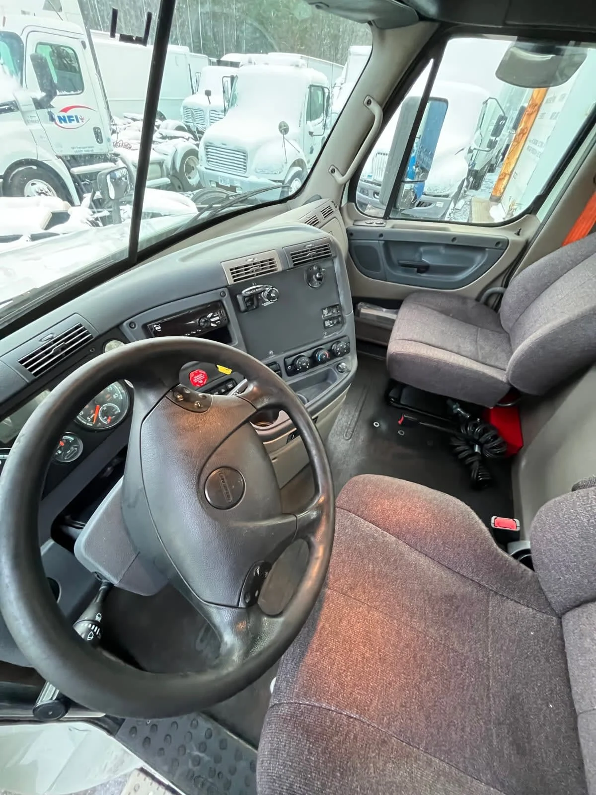2020 Freightliner Cascadia in Ashland, VA — photo 7