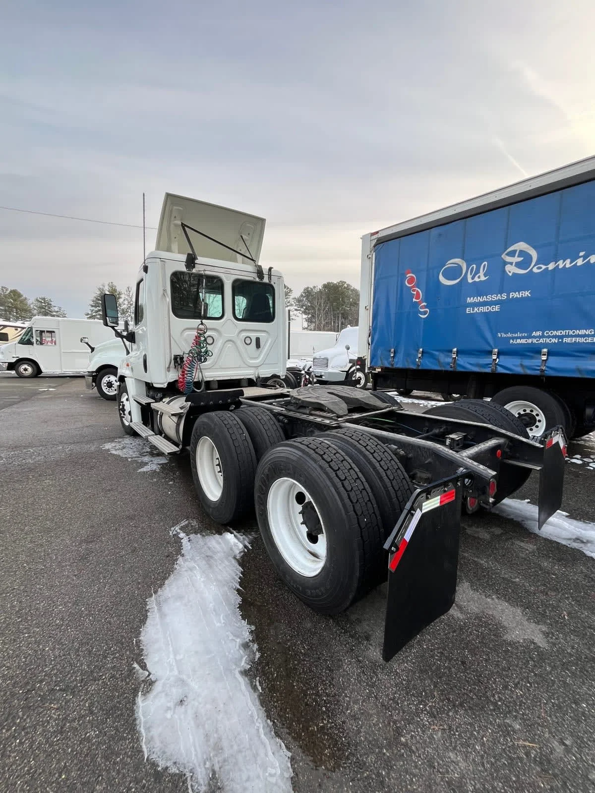 2020 Freightliner Cascadia in Ashland, VA — photo 6