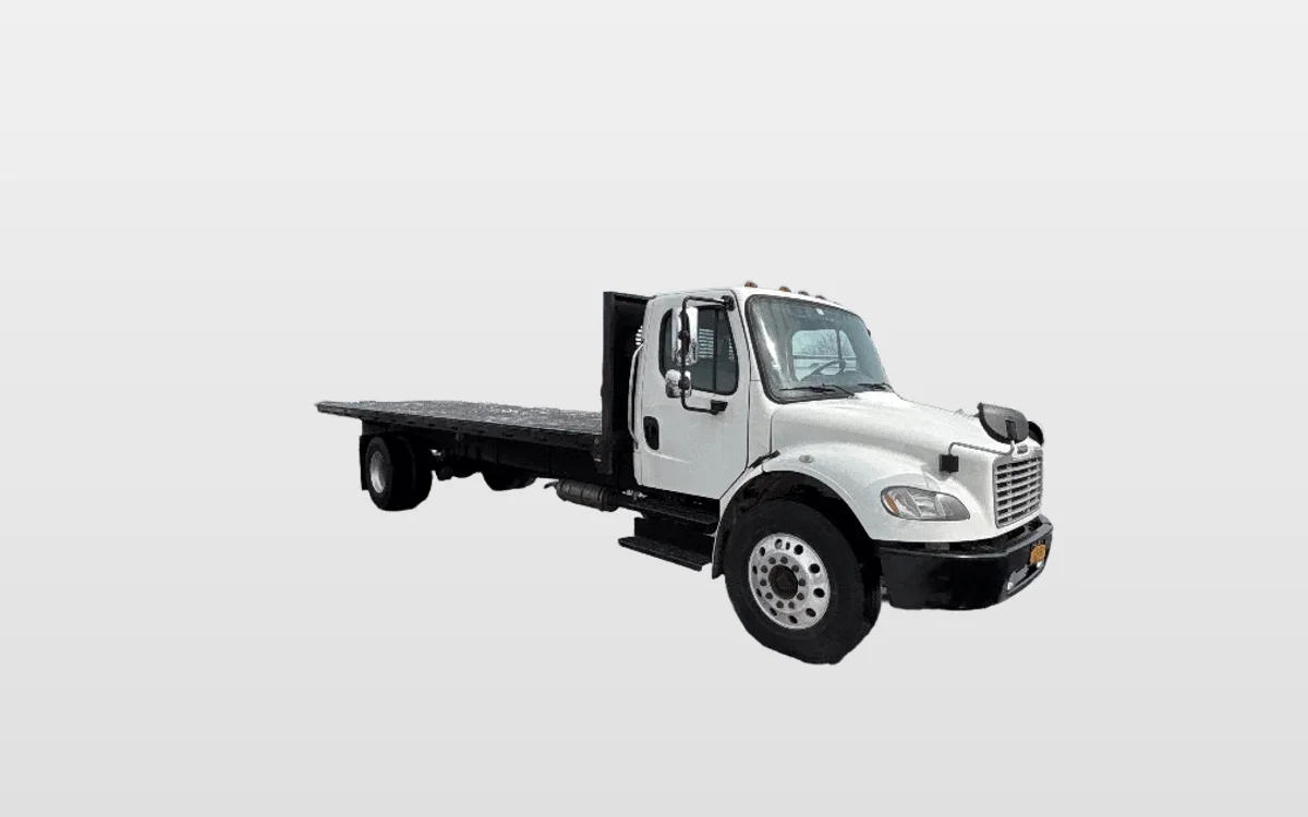 2015 Freightliner M2 106 - image 1