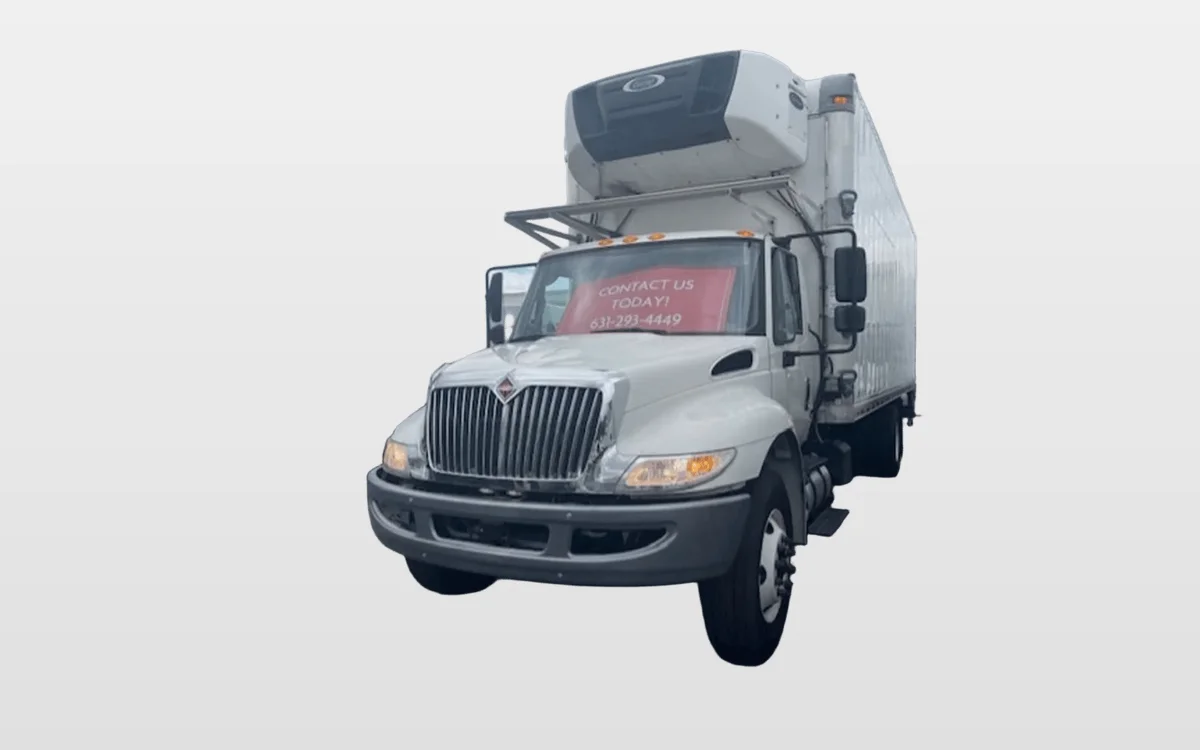 2018 International 4300 - image 1