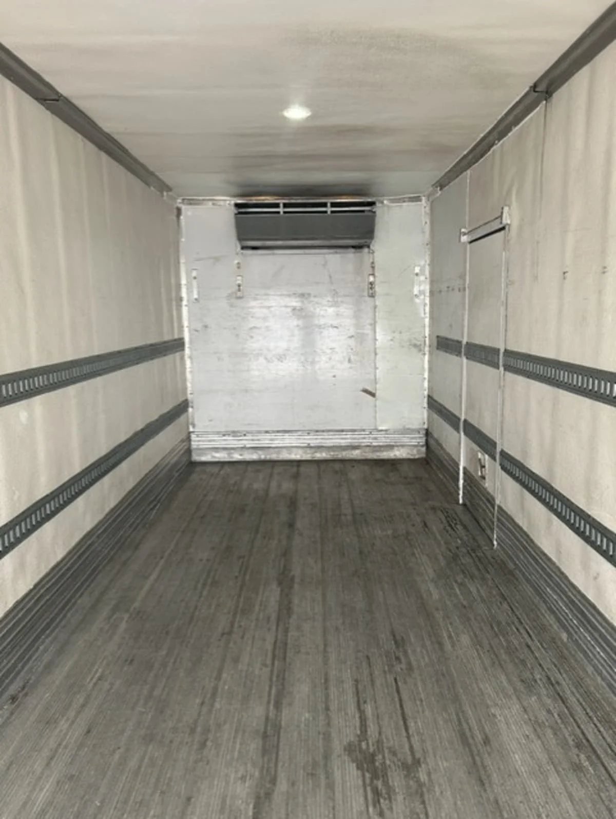 2019 International 4300 in Farmingdale, NY — photo 9