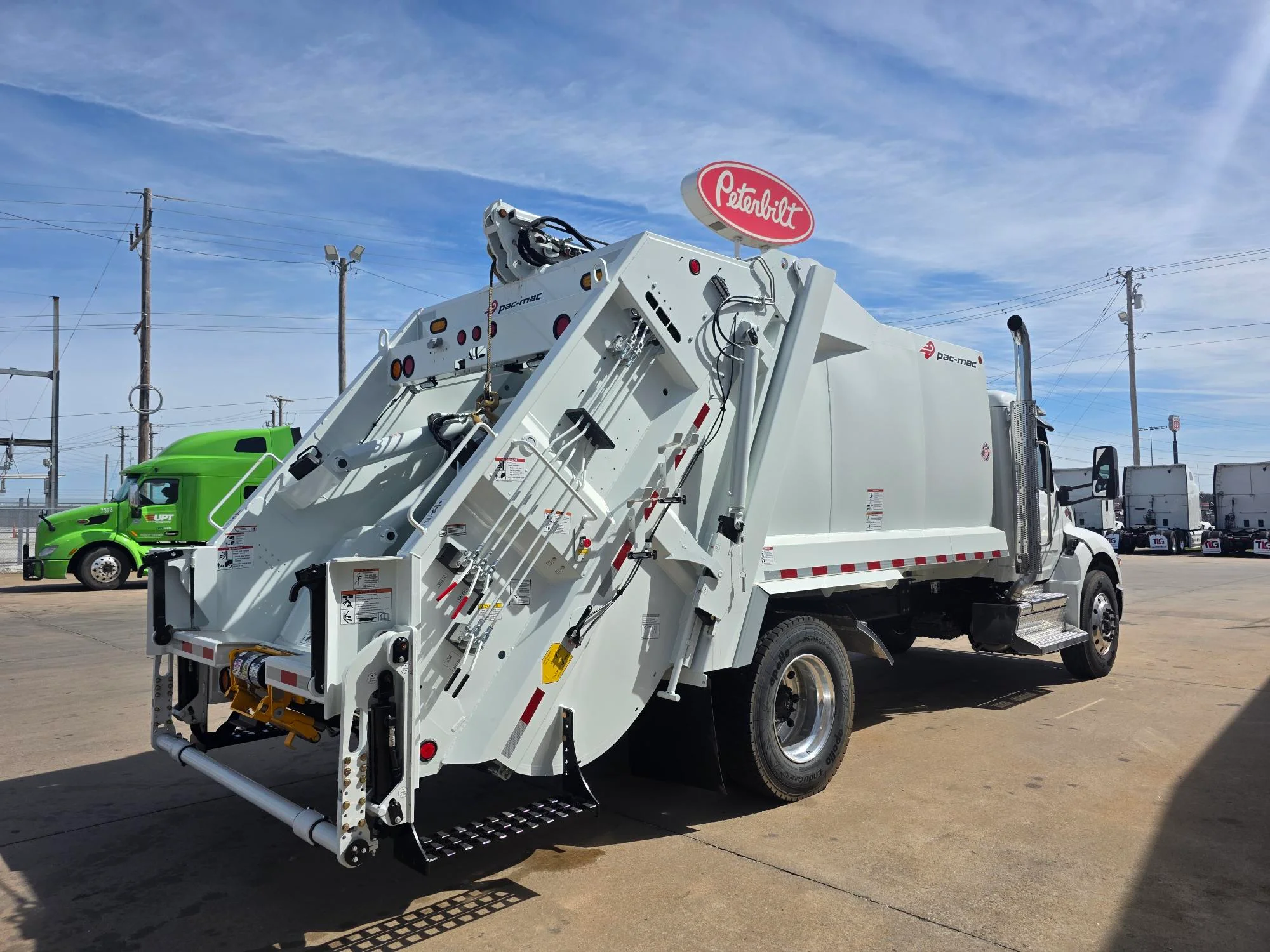 2026 Peterbilt 536 in Joplin, MO — photo 5