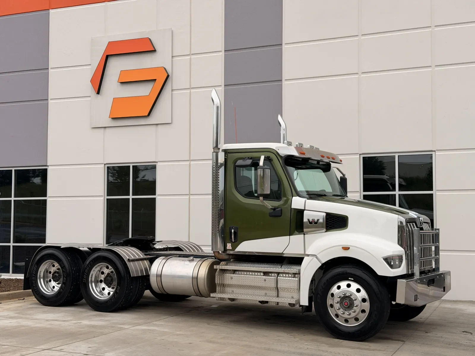 2023 Western Star 49X