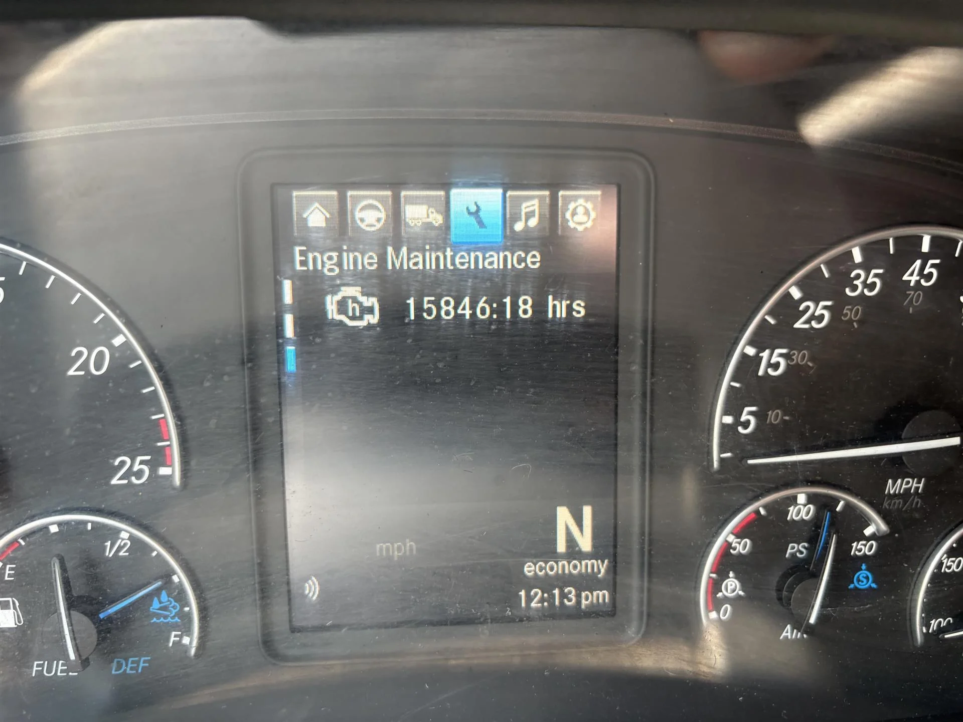 2022 Freightliner Cascadia in Inver Grove Heights, MN — photo 16