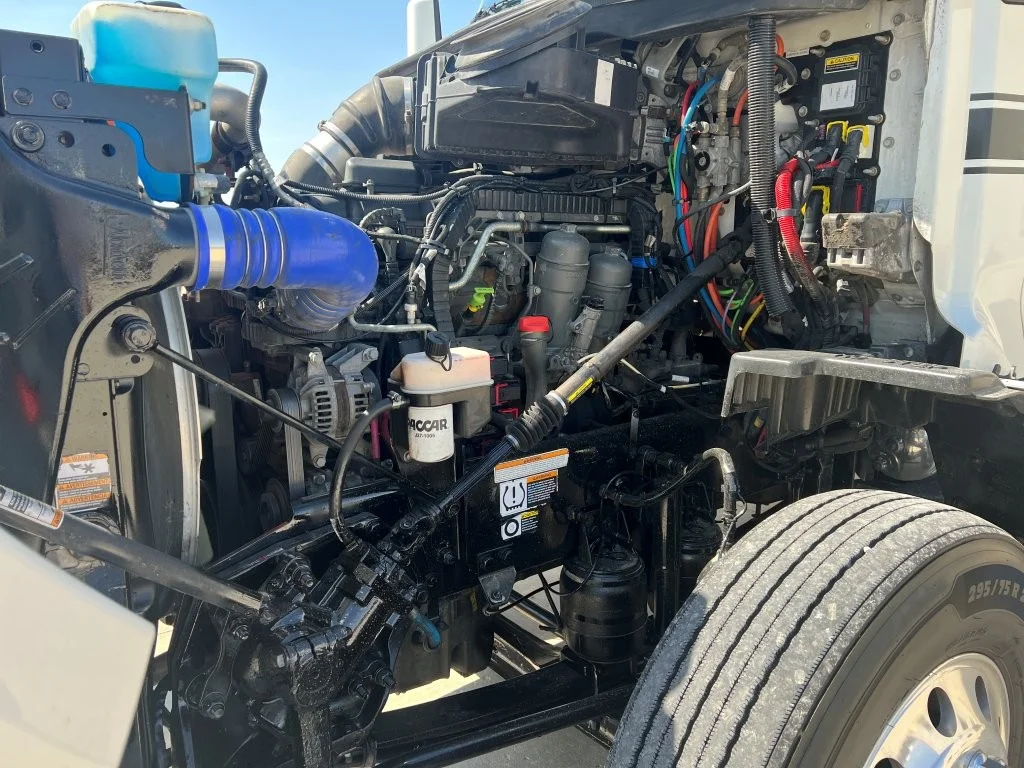 2022 Peterbilt 567 - image 8