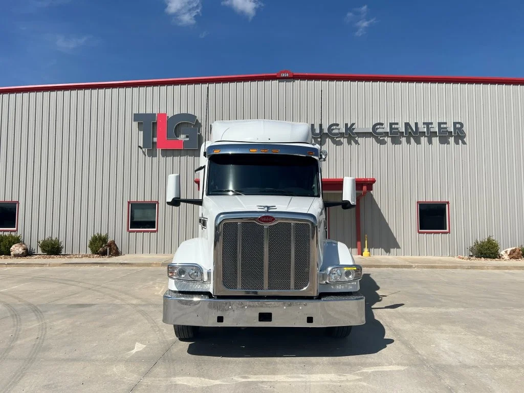 2022 Peterbilt 567 - image 4