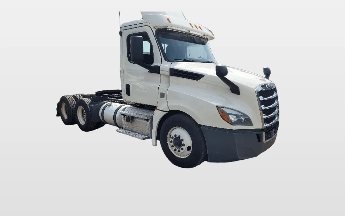2019 Freightliner - image 1