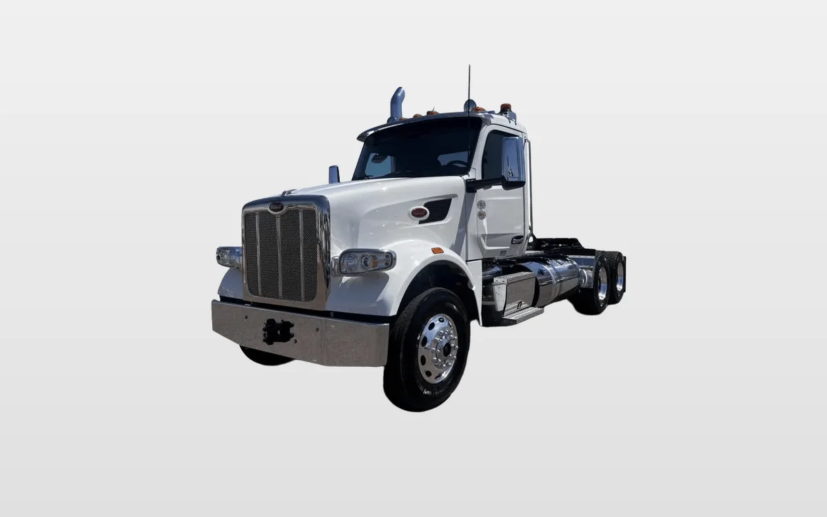 2026 Peterbilt 567 - image 1
