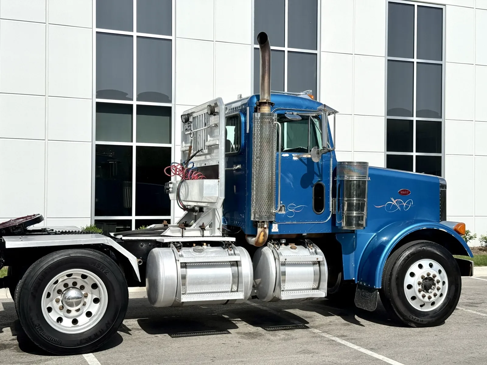 2002 Peterbilt in New Lenox, IL — photo 7