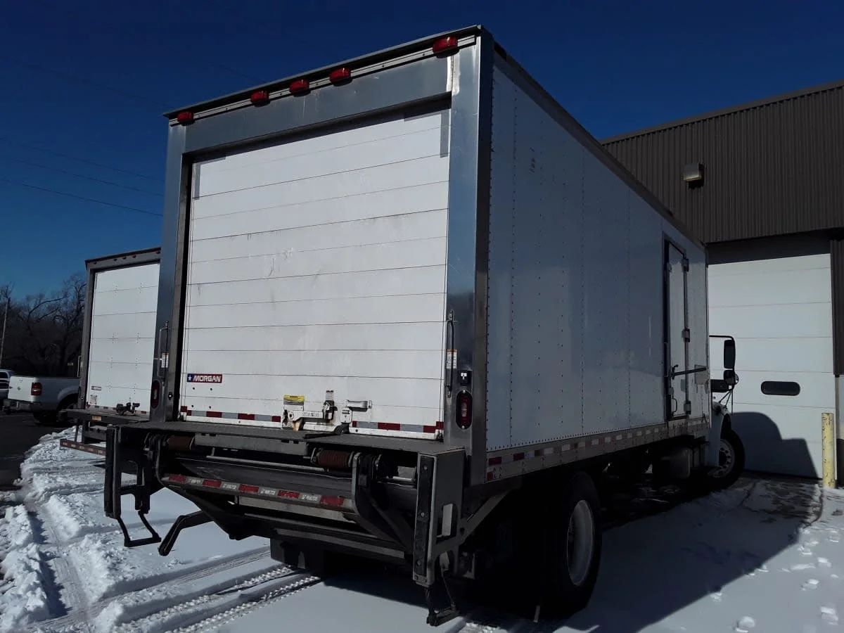 2019 Freightliner M2 106 in Kansas City, MO — photo 4