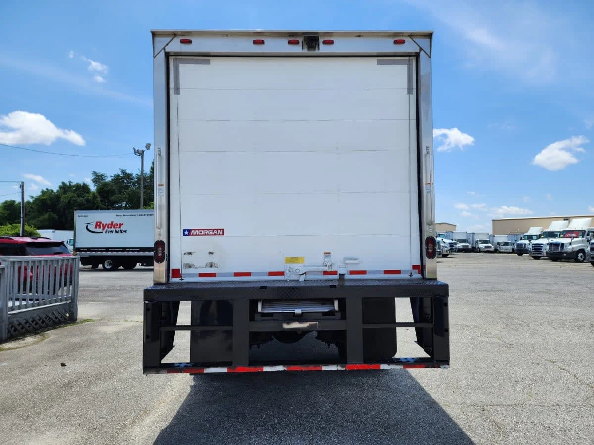 2018 Freightliner M2 106 in Greensboro, NC — photo 5