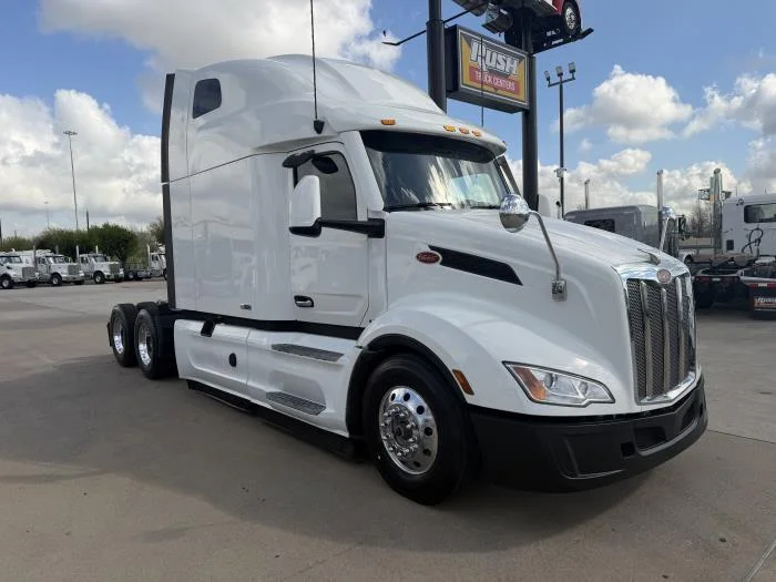 2024 Peterbilt 579 — photo 8