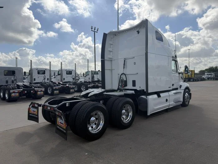 2024 Peterbilt 579 — photo 6