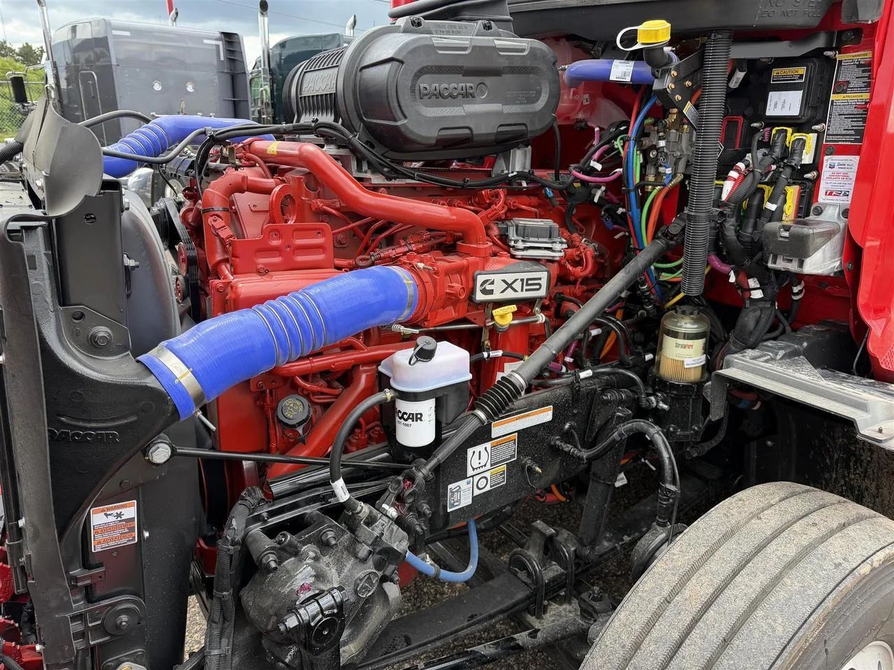 2027 Peterbilt 579 in Eau Claire, WI — photo 5