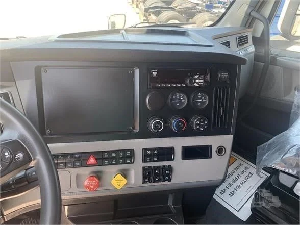 2023 Freightliner Cascadia in Location: Omaha, NE — photo 11