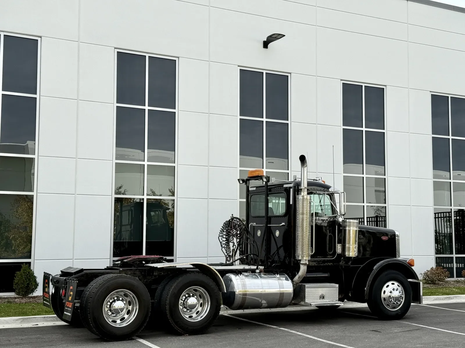 2000 Peterbilt in New Lenox, IL — photo 5