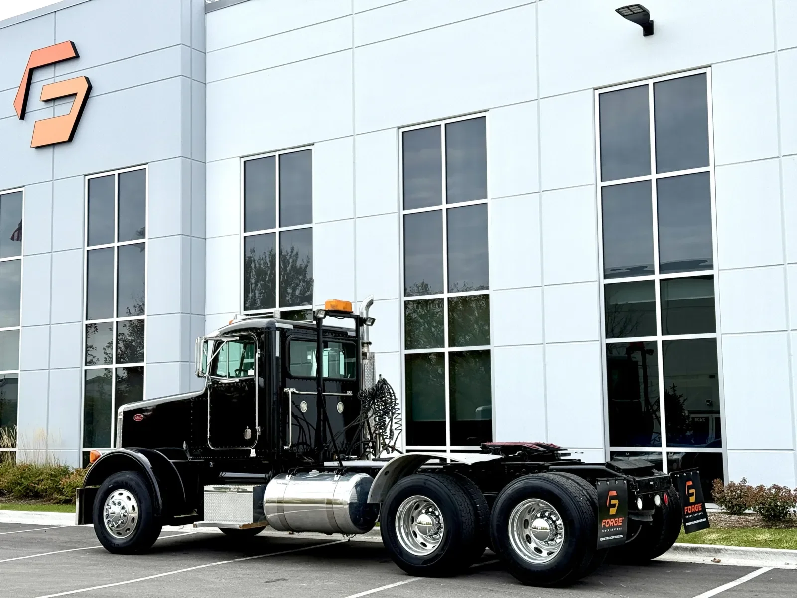 2000 Peterbilt in New Lenox, IL — photo 6