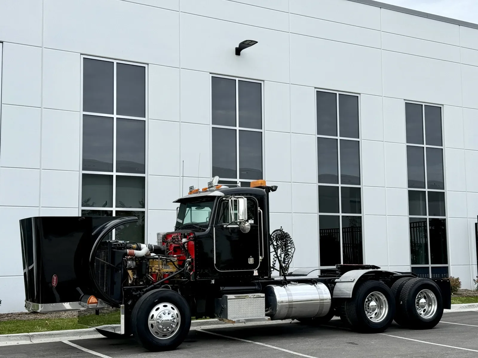 2000 Peterbilt in New Lenox, IL — photo 10