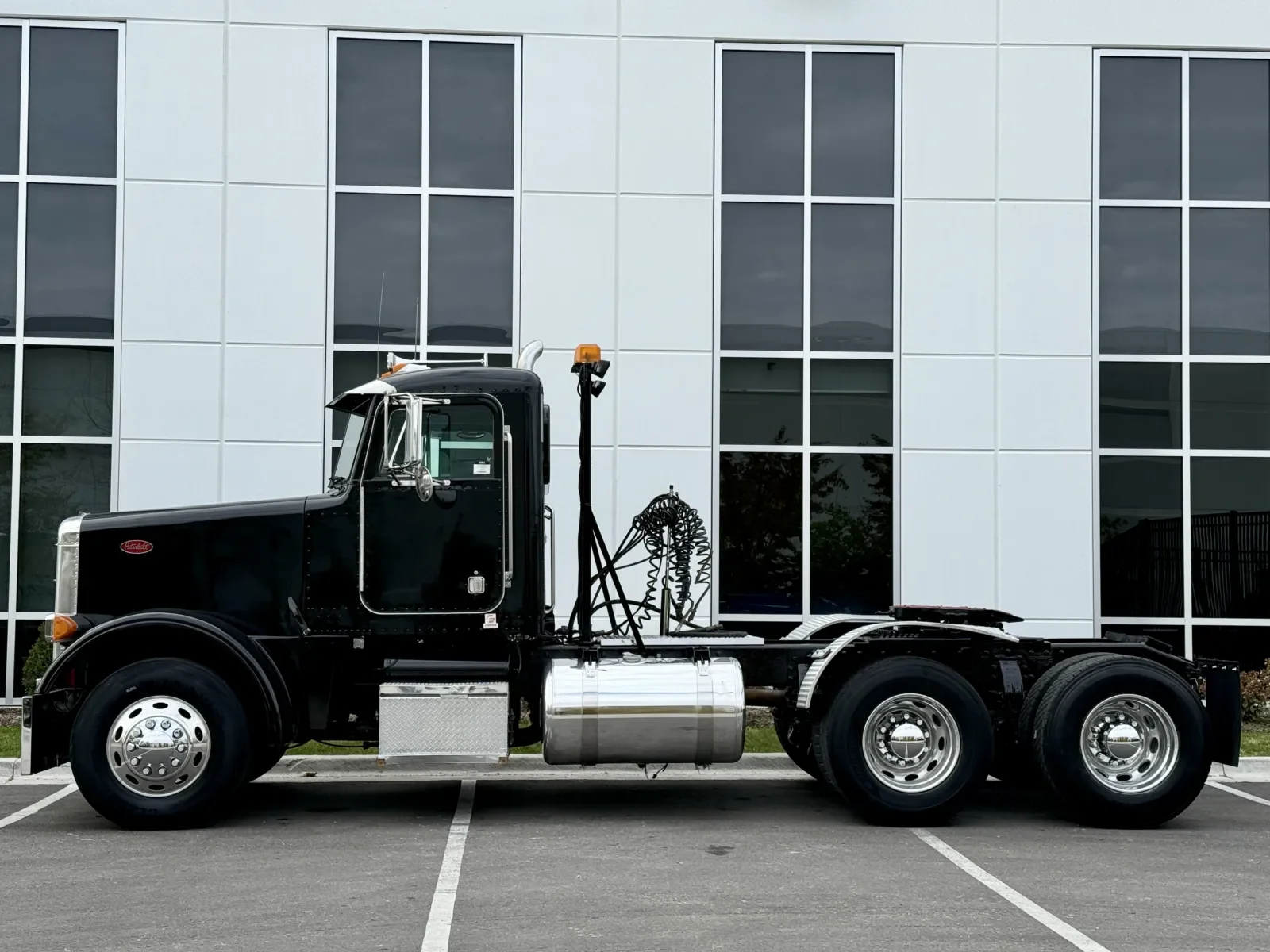 2000 Peterbilt in New Lenox, IL — photo 4