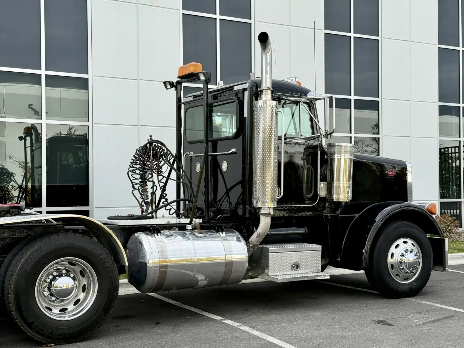 2000 Peterbilt in New Lenox, IL — photo 7