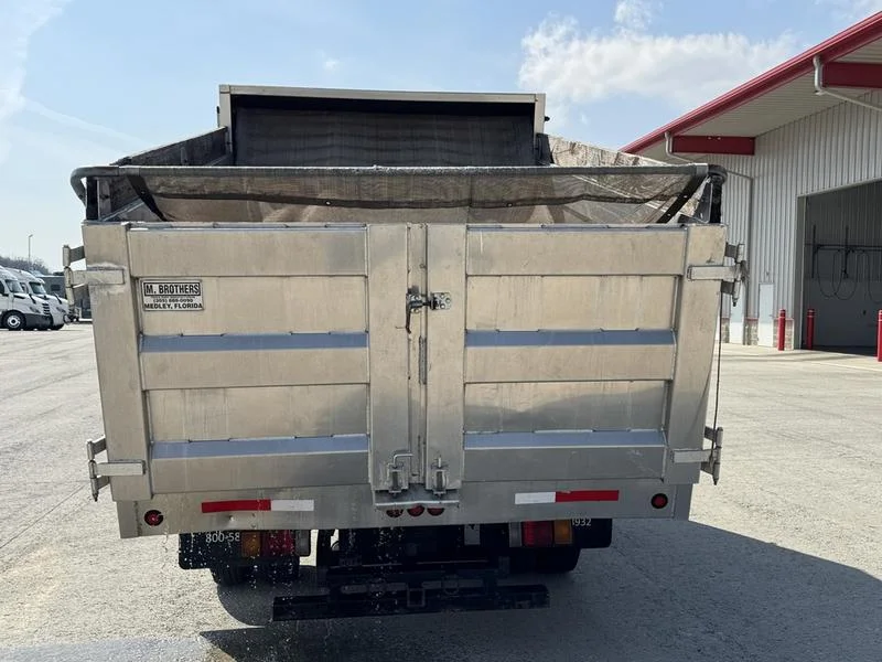 2022 Isuzu NPR in Columbus, OH — photo 14