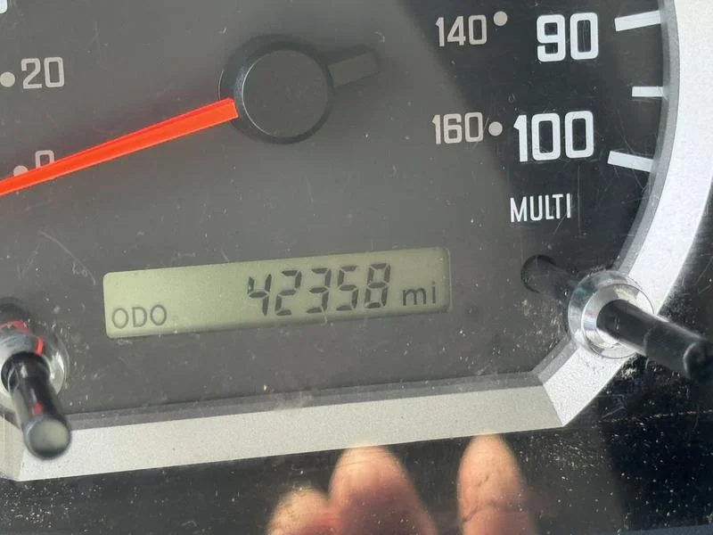 2022 Isuzu NPR - image 10