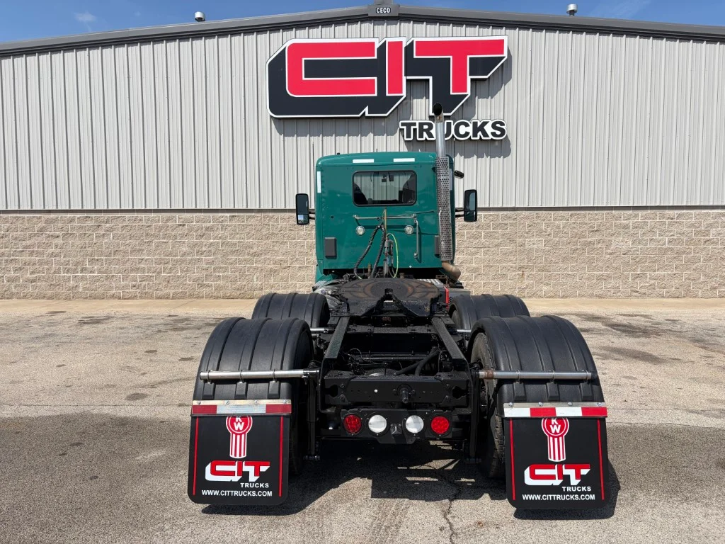 2018 Kenworth T680 - image 5