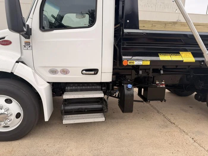 2025 Peterbilt 536 in Sealy, TX — photo 10