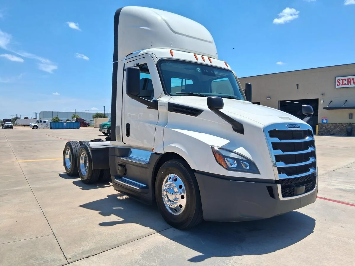 2022 Freightliner Cascadia