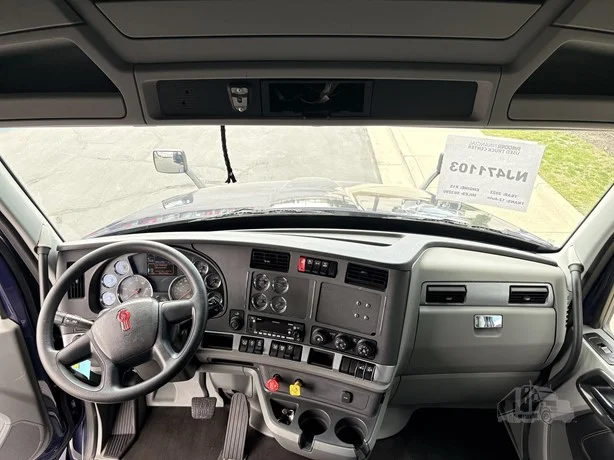 2022 Kenworth T680 in Salt Lake City, UT — photo 11