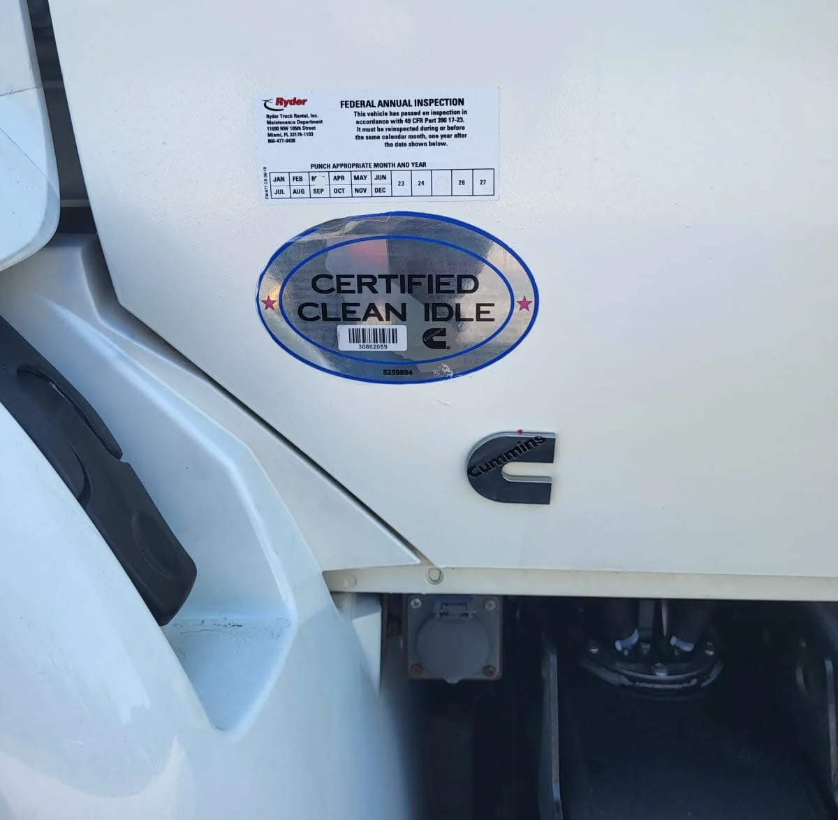 2019 International 4300 in Newark, NJ — photo 4