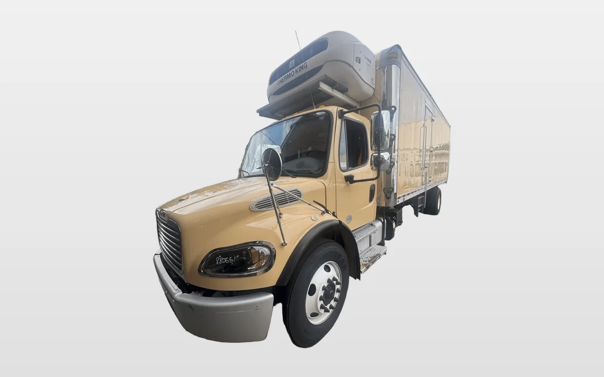 2019 Freightliner M2 106 - image 1