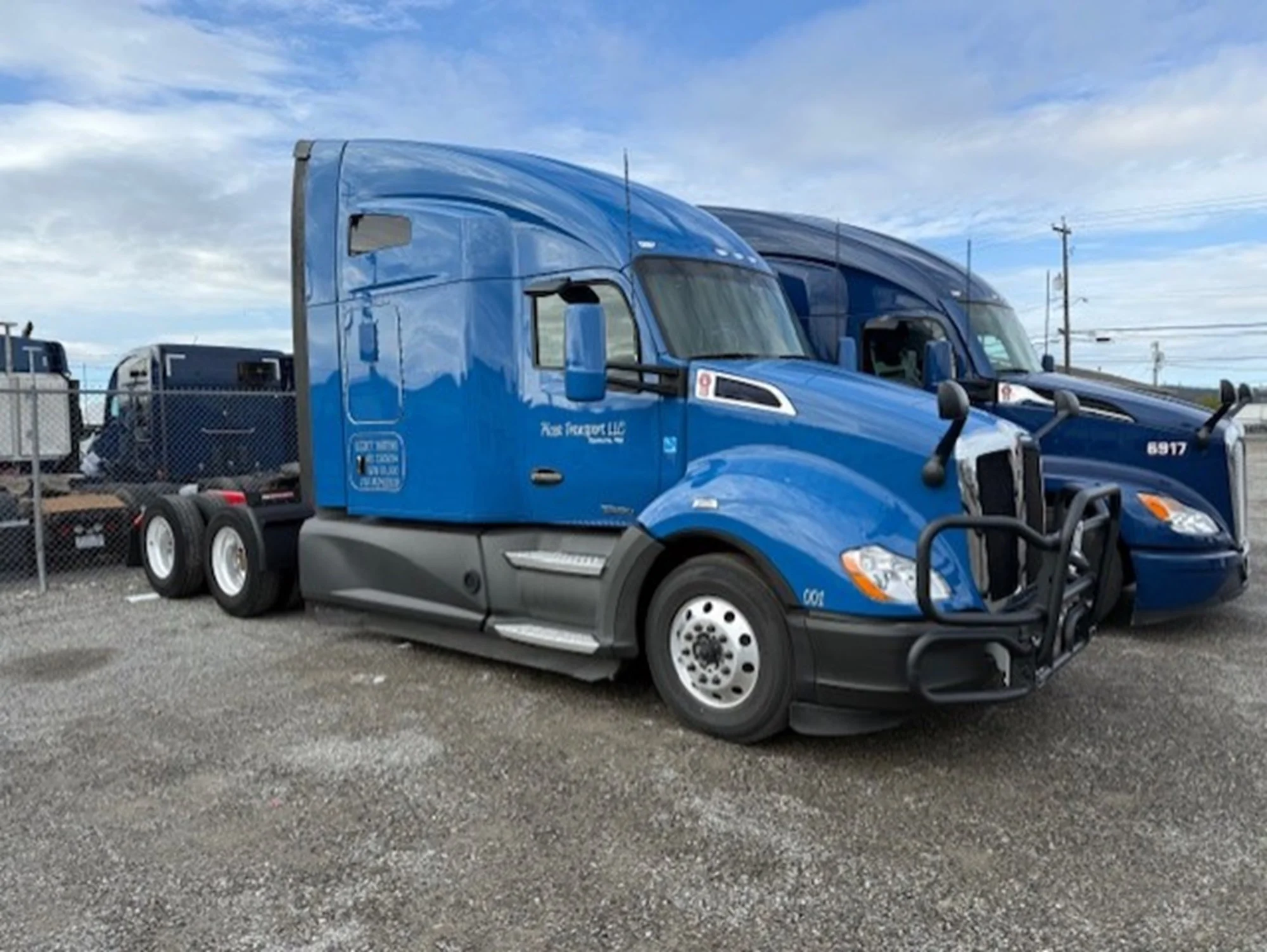 2021 Kenworth T680 in Spokane, WA — photo 2