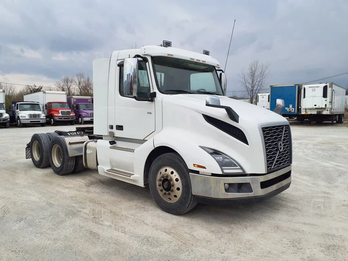 2018 Volvo in Indianapolis, IN — photo 3