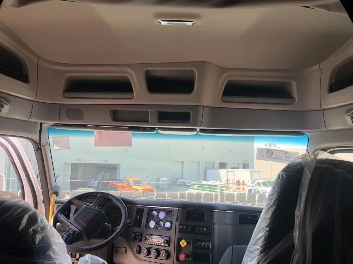 2025 Peterbilt 579 — photo 11